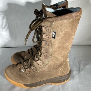 Reva leather boots brown size 3